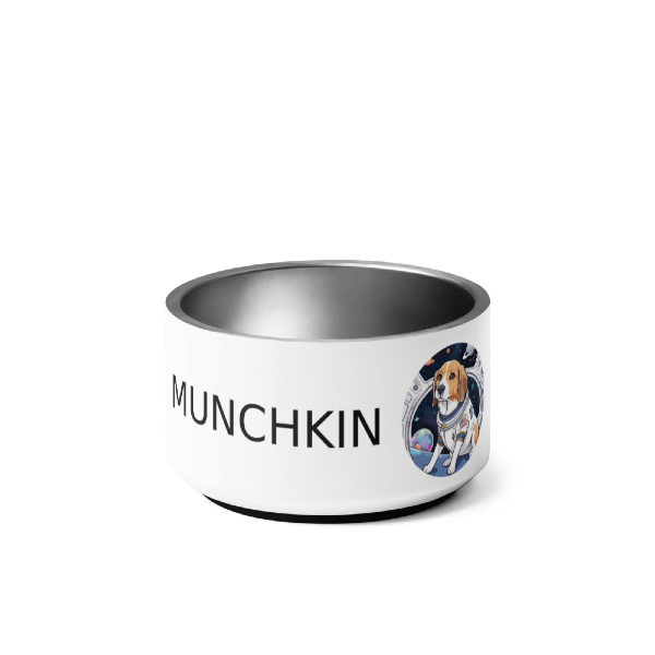 Custom dog bowl from PugMug, AI pet picture of a beagle as an astronaut with the name "Munchkin" next to the picture